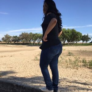 Meet your Posher, Zulema